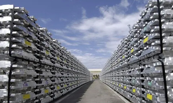 鋁價考驗每噸2.1萬元關(guān)鍵價位【機構(gòu)研報】